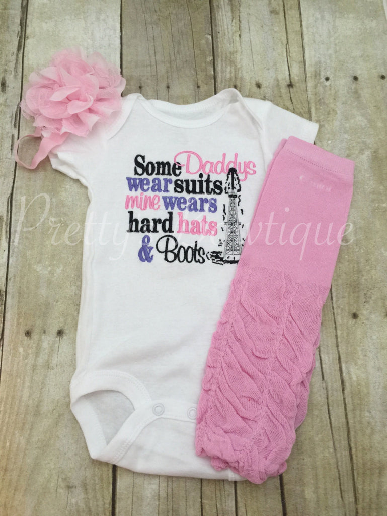 Some Daddys wear suits mine wears hard hats and boots.  3pcs set can customize colors - Pretty's Bowtique