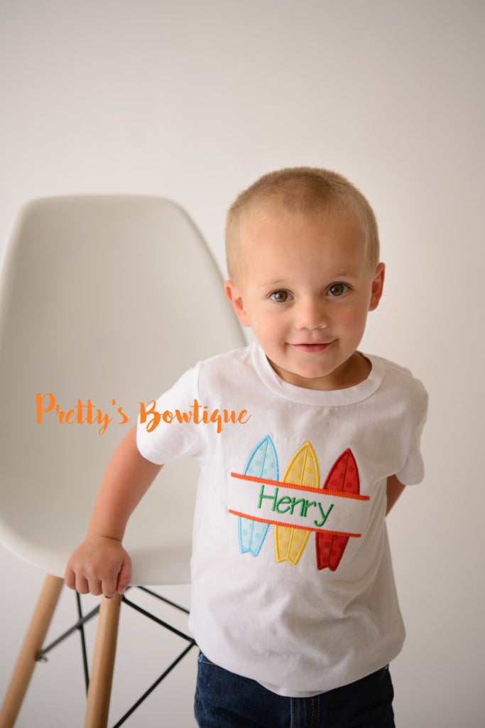 Boys Beach Shirt-- Personalized Boys shirt -- Surf Board boys summer applique shirt -- Surfing Shirt -- Summer Shirt -- Boys Bodysuit - Pretty's Bowtique